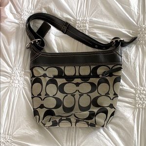 CoachF13358 Bleecker Signature Black Leather Tote